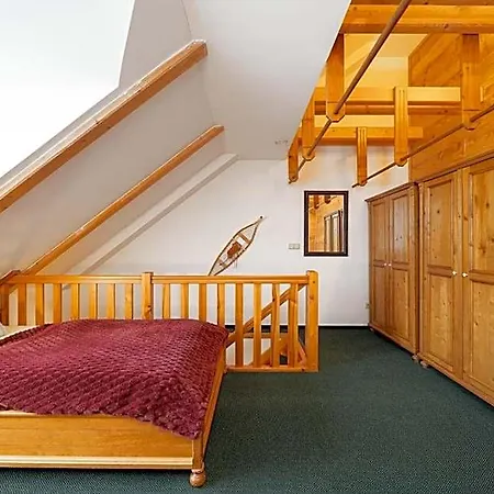 Happy House & Sauna 4* Bedřichov