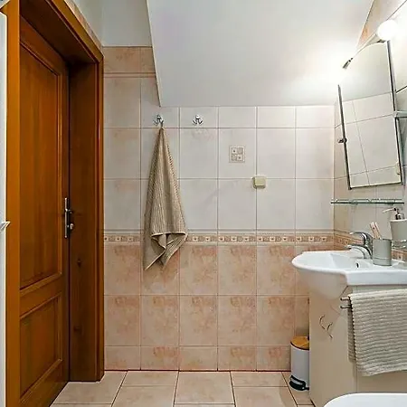 Happy House & Sauna 4* Bedřichov
